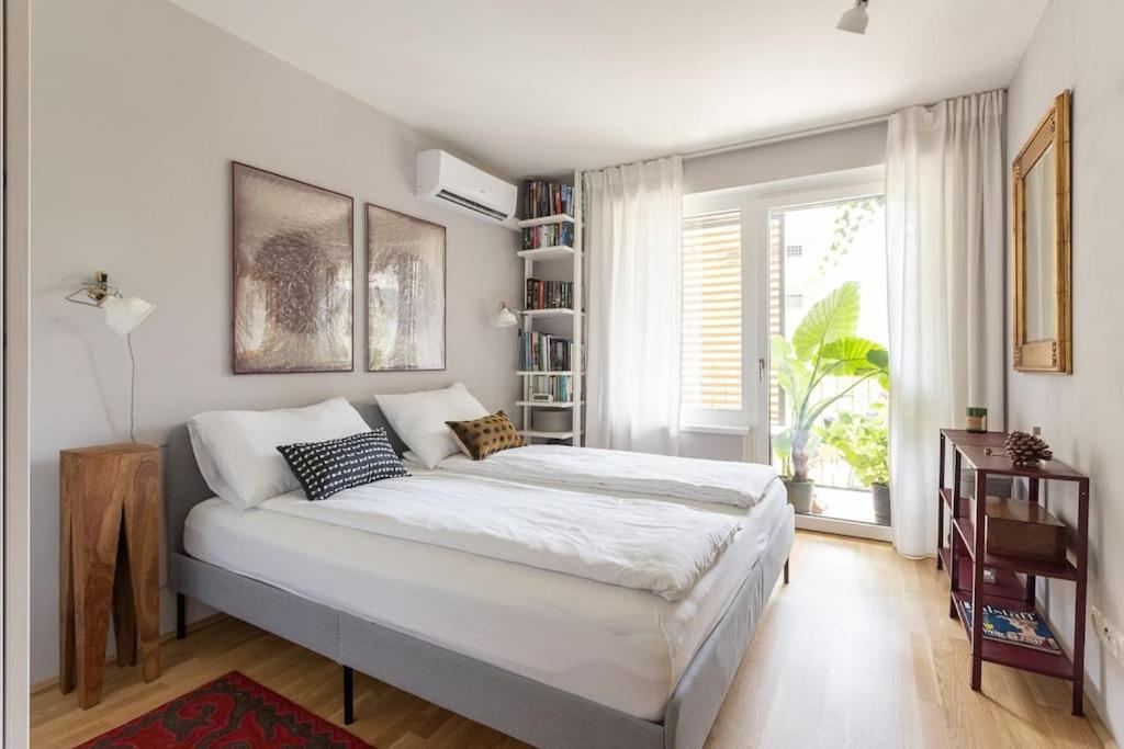 Dream Apartment - Central And Quiet With Ac And Free Parking Garage Вена Экстерьер фото