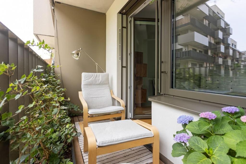 Dream Apartment - Central And Quiet With Ac And Free Parking Garage Вена Экстерьер фото